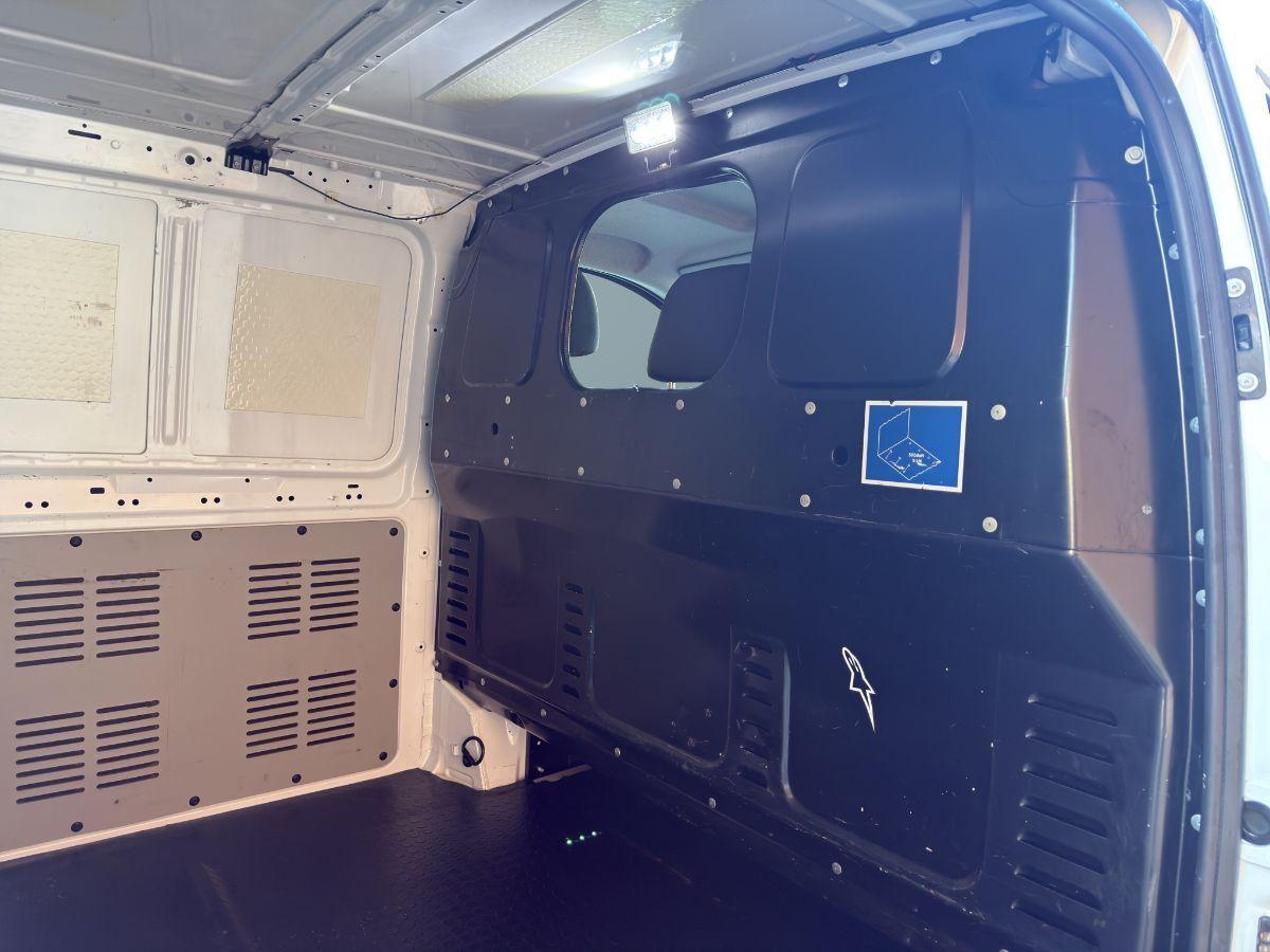 MERCEDES-BENZ Vito - 2.2 CDI 136CV AUTOCARRO 3 POSTI