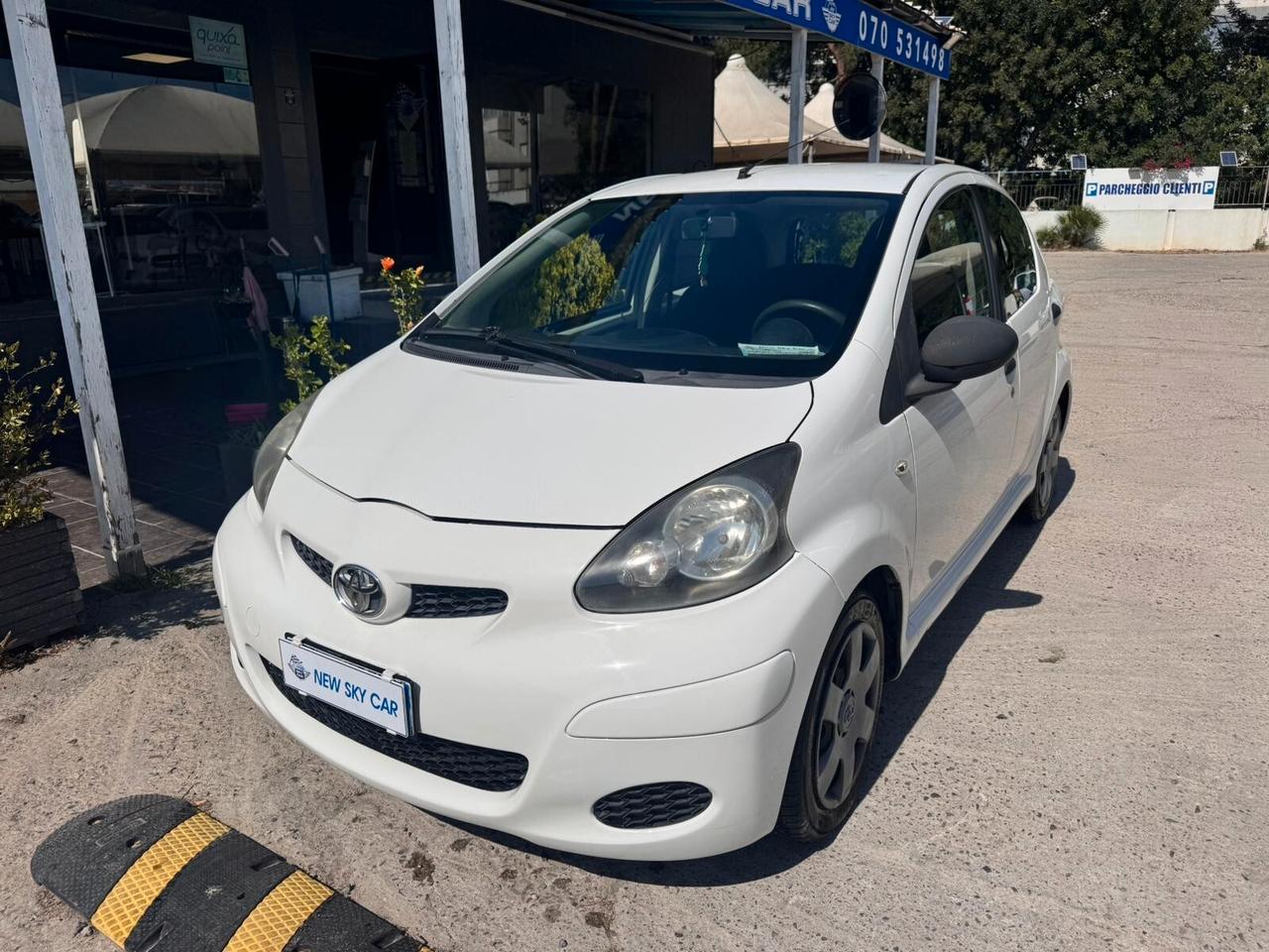 Toyota Aygo 1.0 12V VVT-i 5 porte
