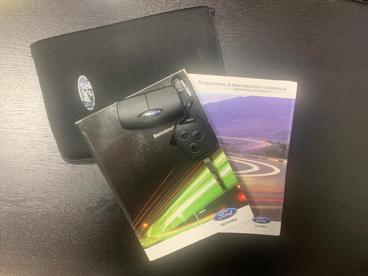 Ford B-Max 1.6 TDCi 95 CV Neopatentati