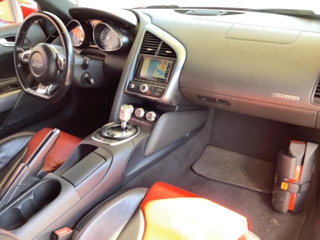 AUDI R8 Coupe 4.2 V8 quattro EXCLUSIVE! ROSSO ORIGINALE !