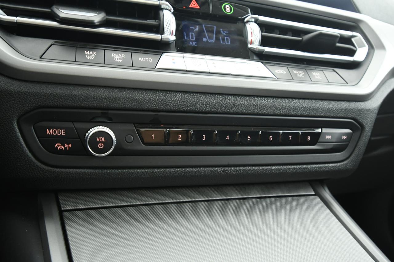 BMW 320d mhev 48V xdrive Business Advantage auto APP CONNECT+LED
