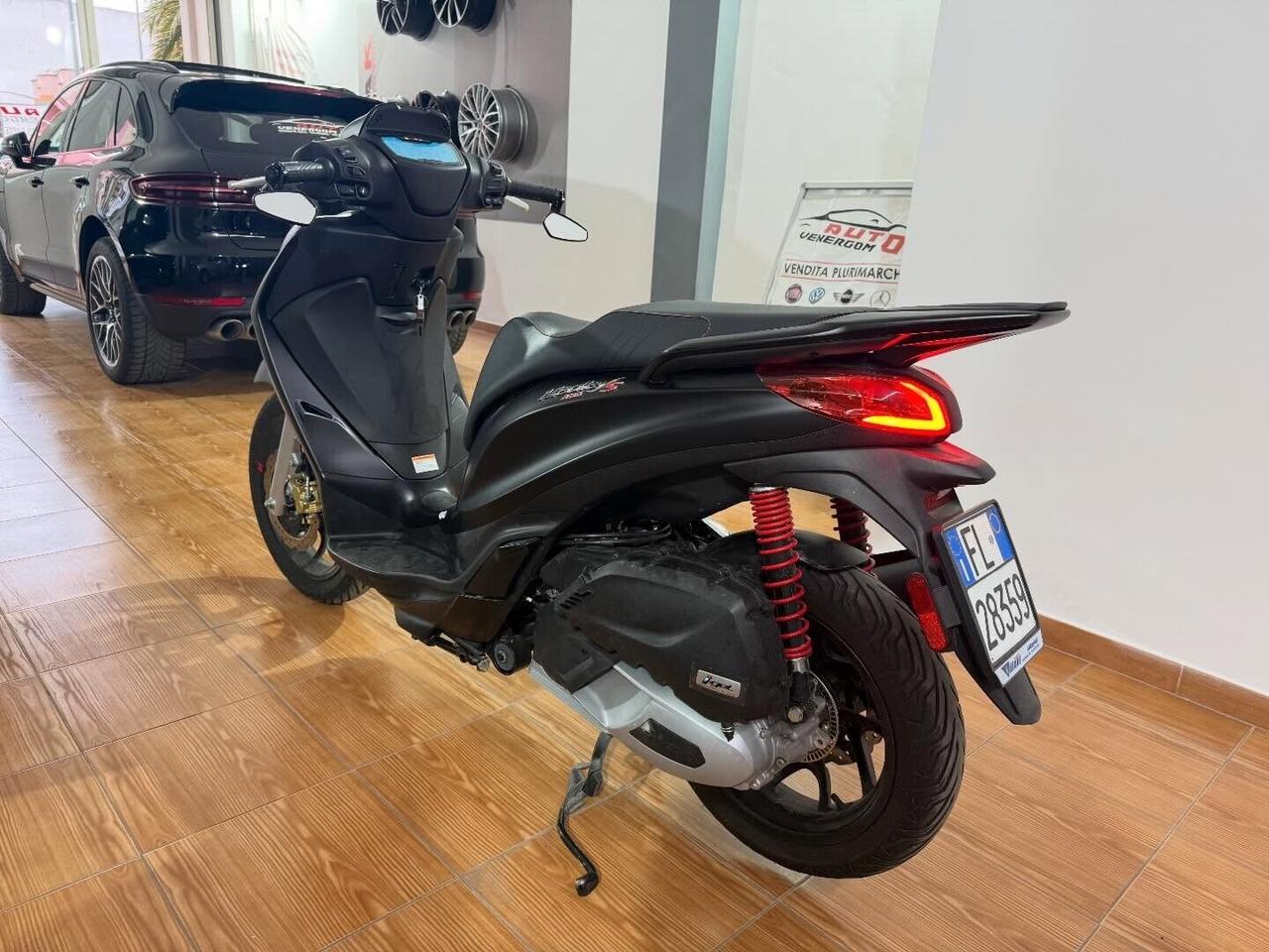 Piaggio Medley S 125