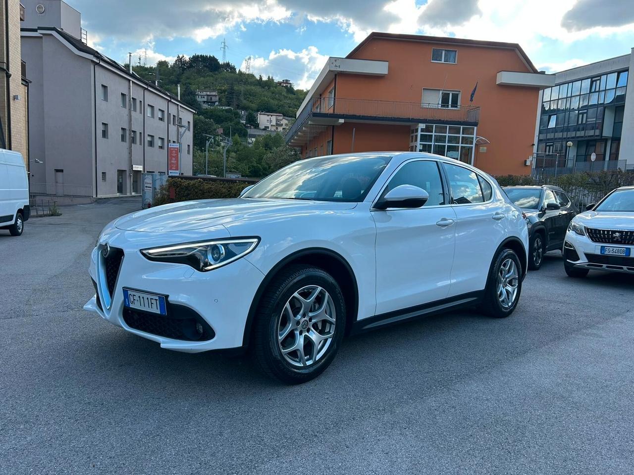 Alfa Romeo Stelvio 2.2 Turbodiesel 190 CV AT8 Q4 Business