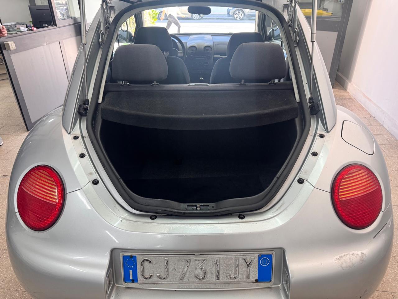 Volkswagen New Beetle 1.9 TDi 101CV 110.000 Km