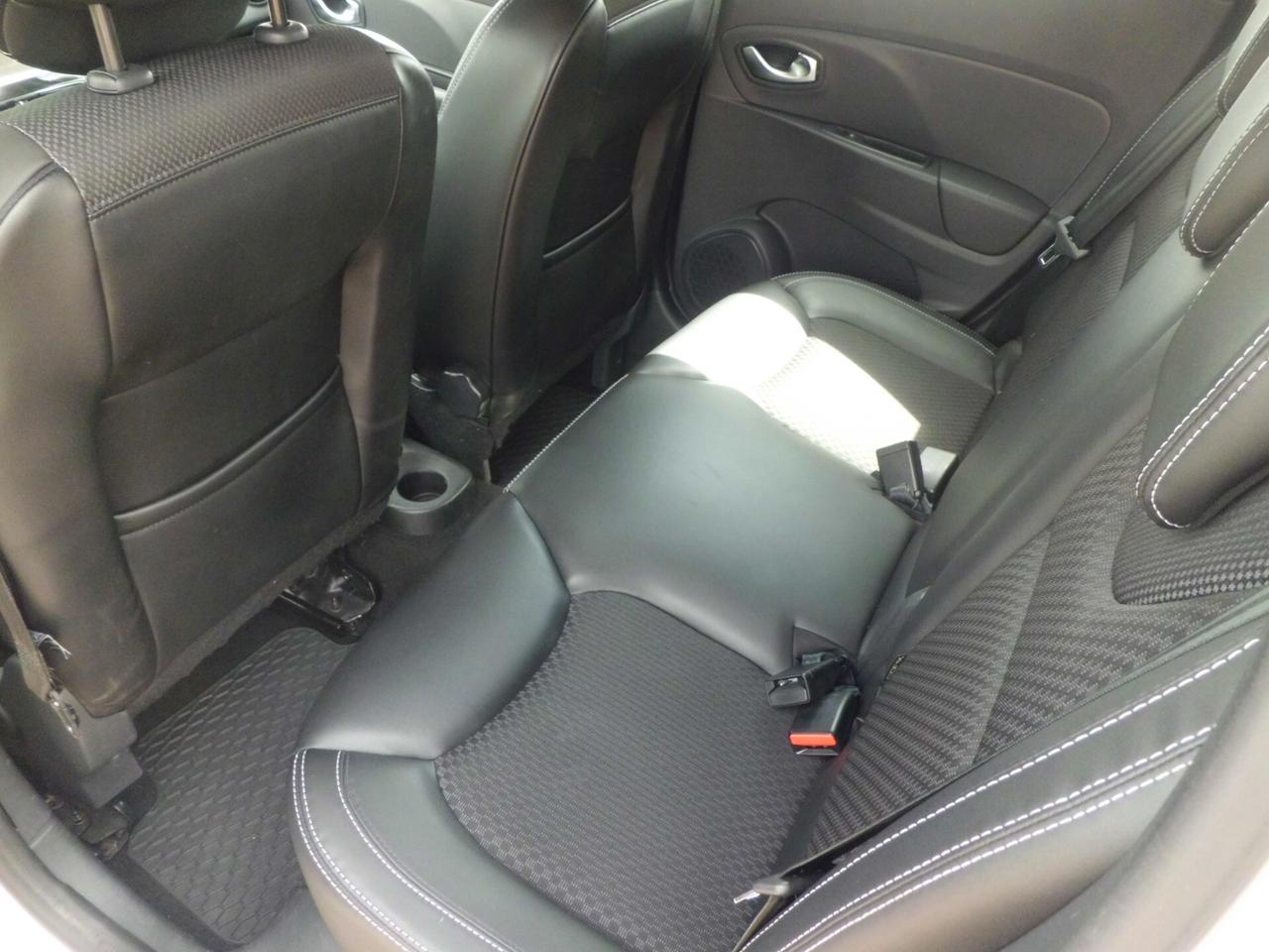 Renault Clio dCi 8V 90 CV 5 porte Moschino Intens