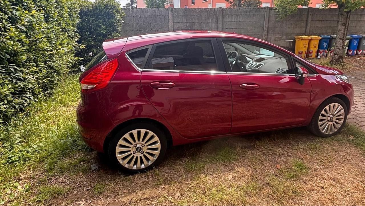 Ford Fiesta 1.2 82 CV 5 porte Titanium