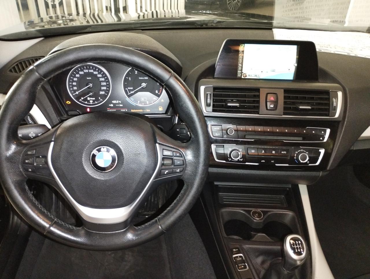 Bmw 116d 5p. Sport