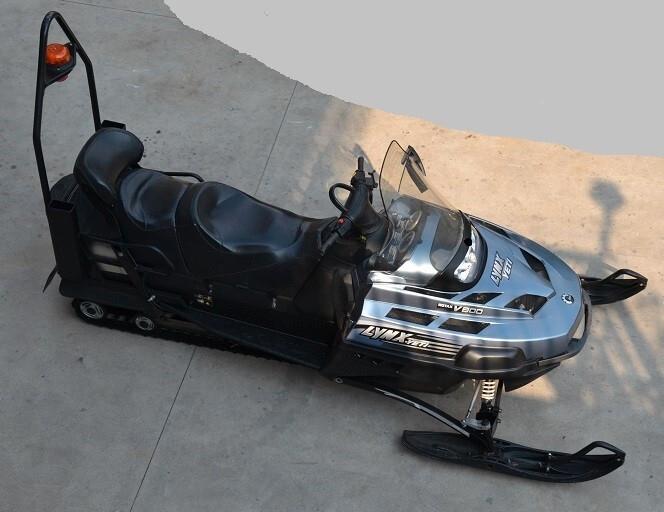 MOTOSLITTA LYNX YETI 800
