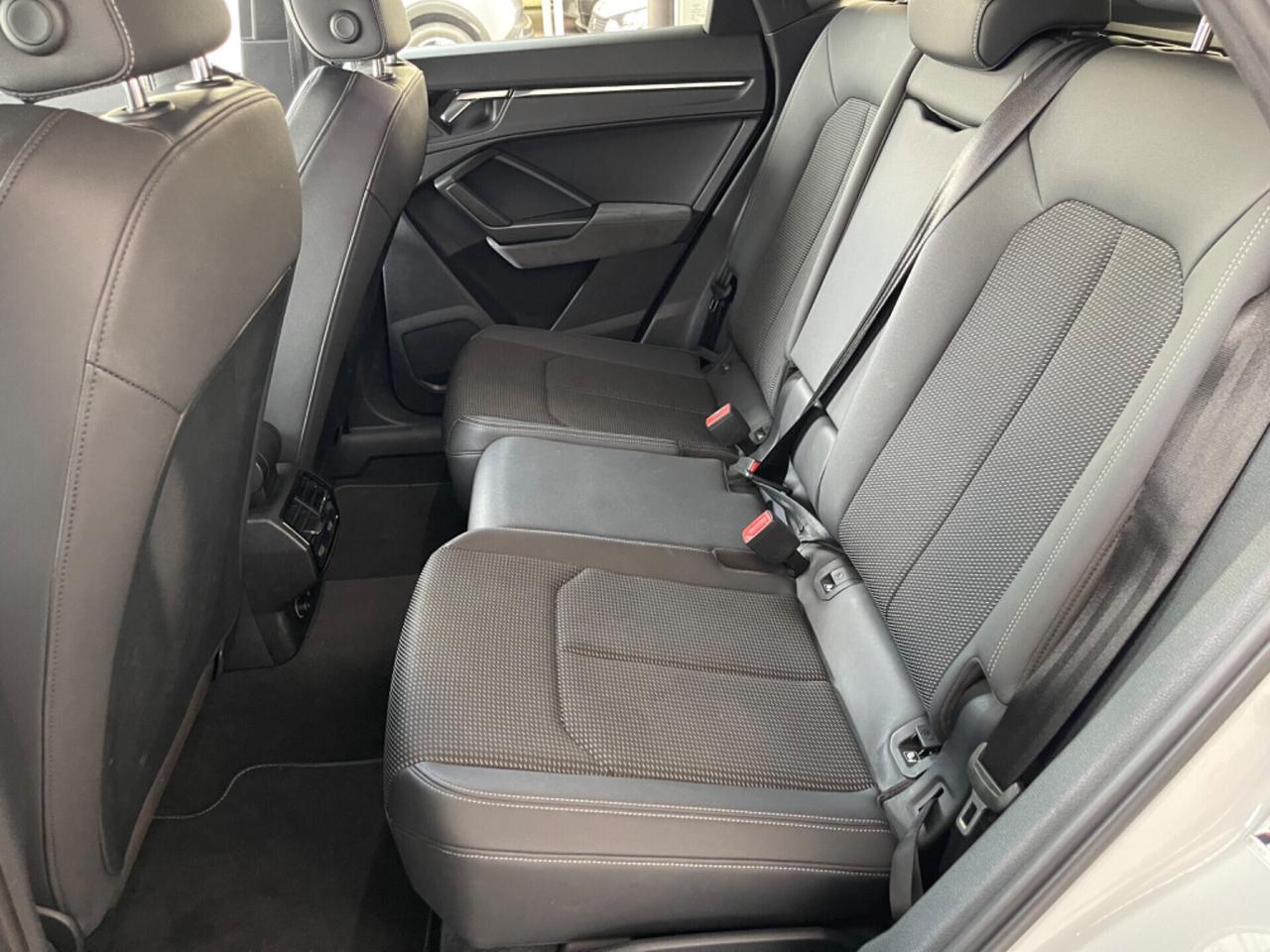 Audi Q3 SPB 35 TDI S tronic S line IDENTITY BLACK KM 86.000 CERTIFICATI!!!