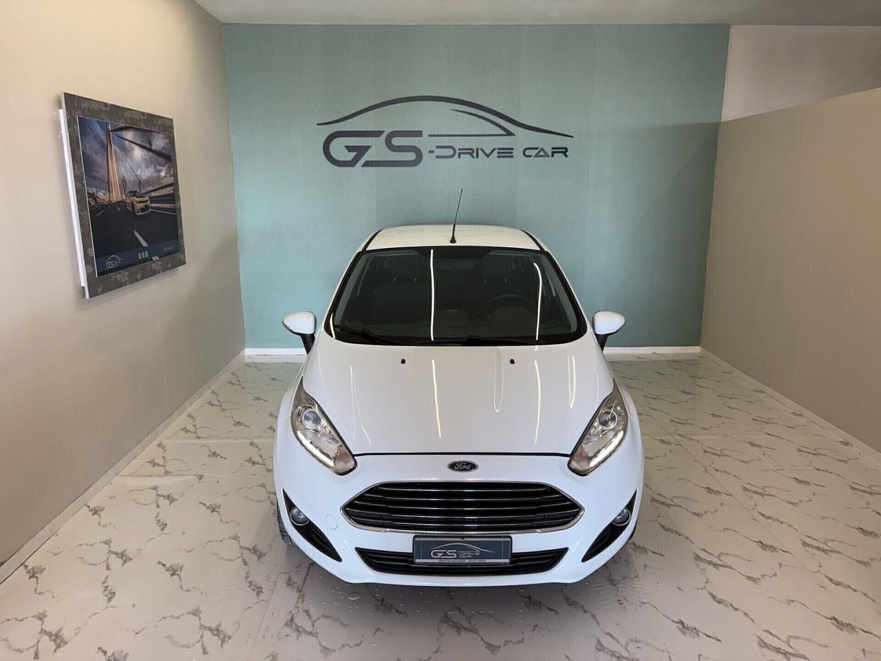 Ford Fiesta 1.5 TDCi 75CV 5 porte Titanium