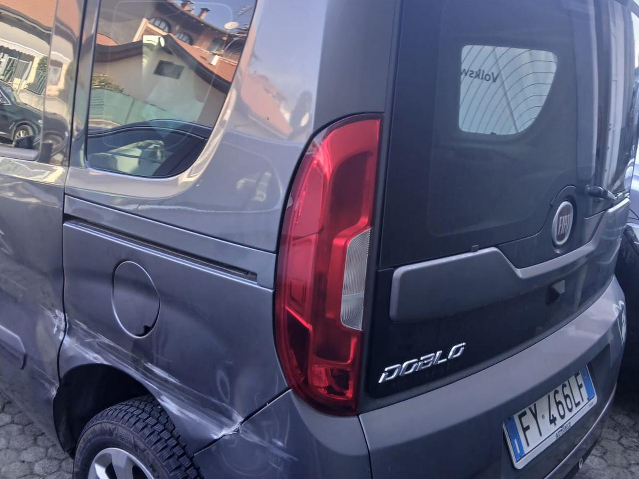 Fiat Doblò 1.4 tjt 16v easy 120cv my19 VETTURA SINISTRATA