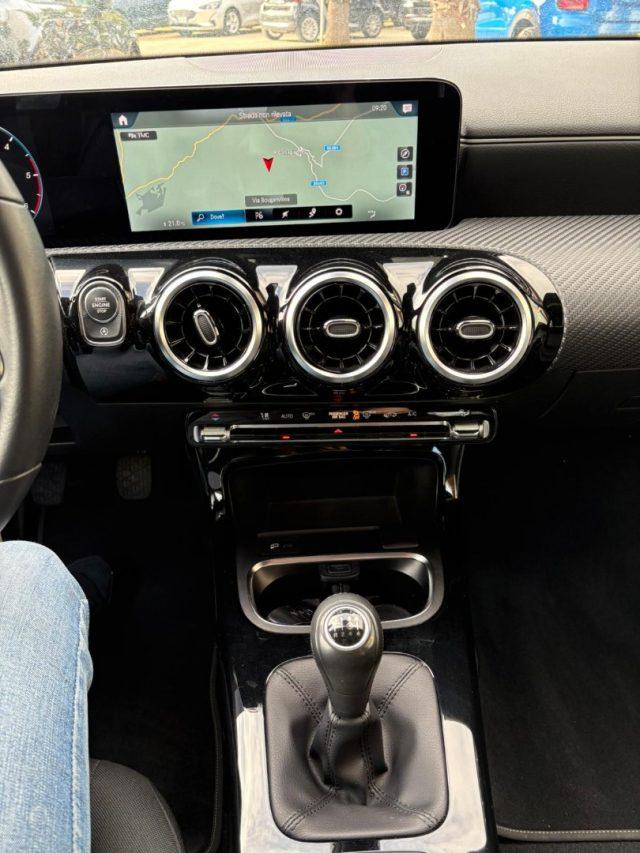 MERCEDES-BENZ CLA 180 d