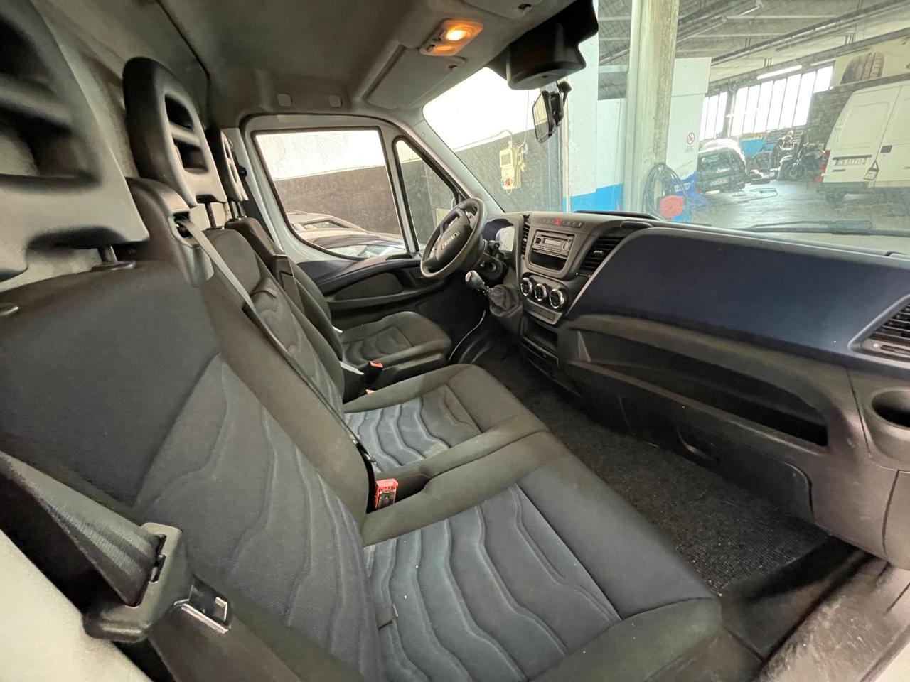 Iveco Daily 33S14 2.3 *UNICO PROPRIETARIO*