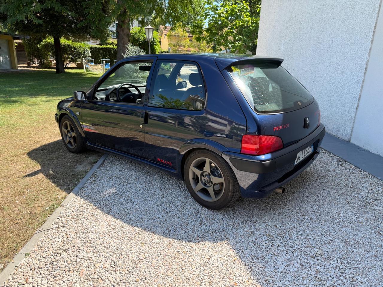Peugeot 106 1.6i 16V cat 3 porte Rallye