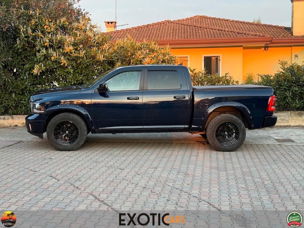 Dodge RAM 5.7 Hemi V8 Pick-up