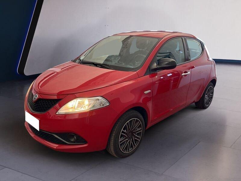 Lancia Ypsilon III 2015 1.0 hybrid Gold s&s 70cv