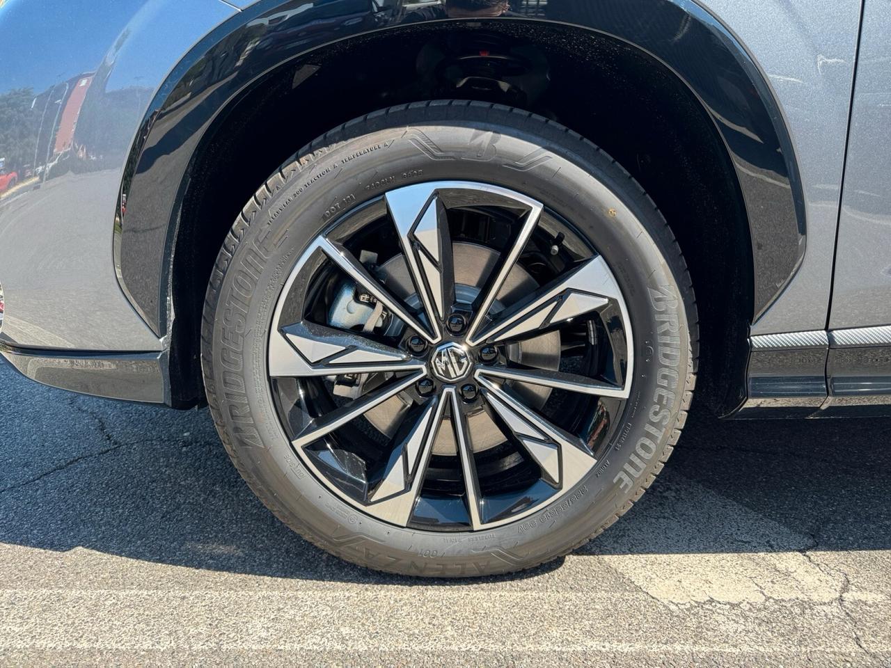 Mg HS HEV Luxury
