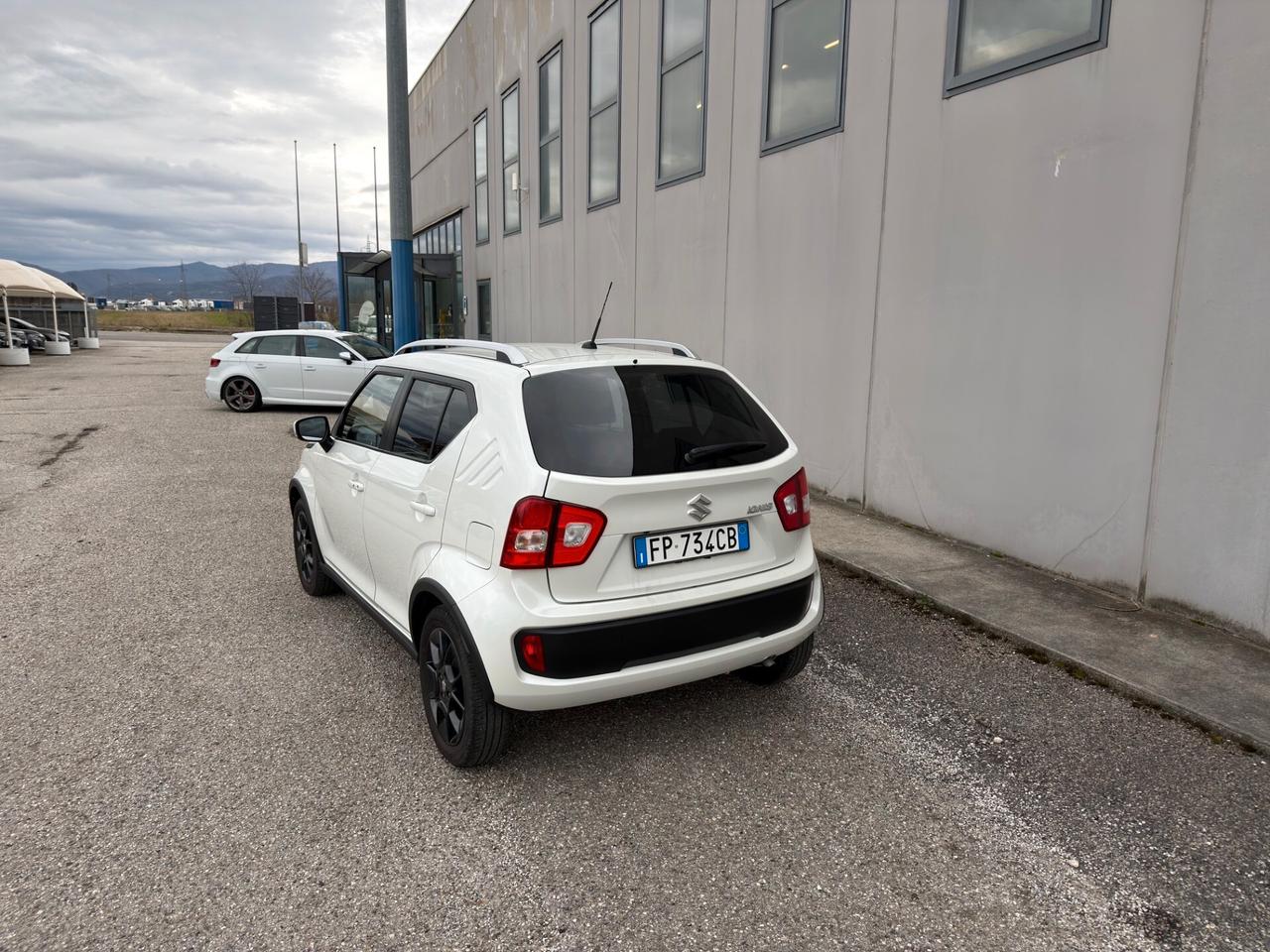 Suzuki Ignis 1.2 Dualjet iTop AGS
