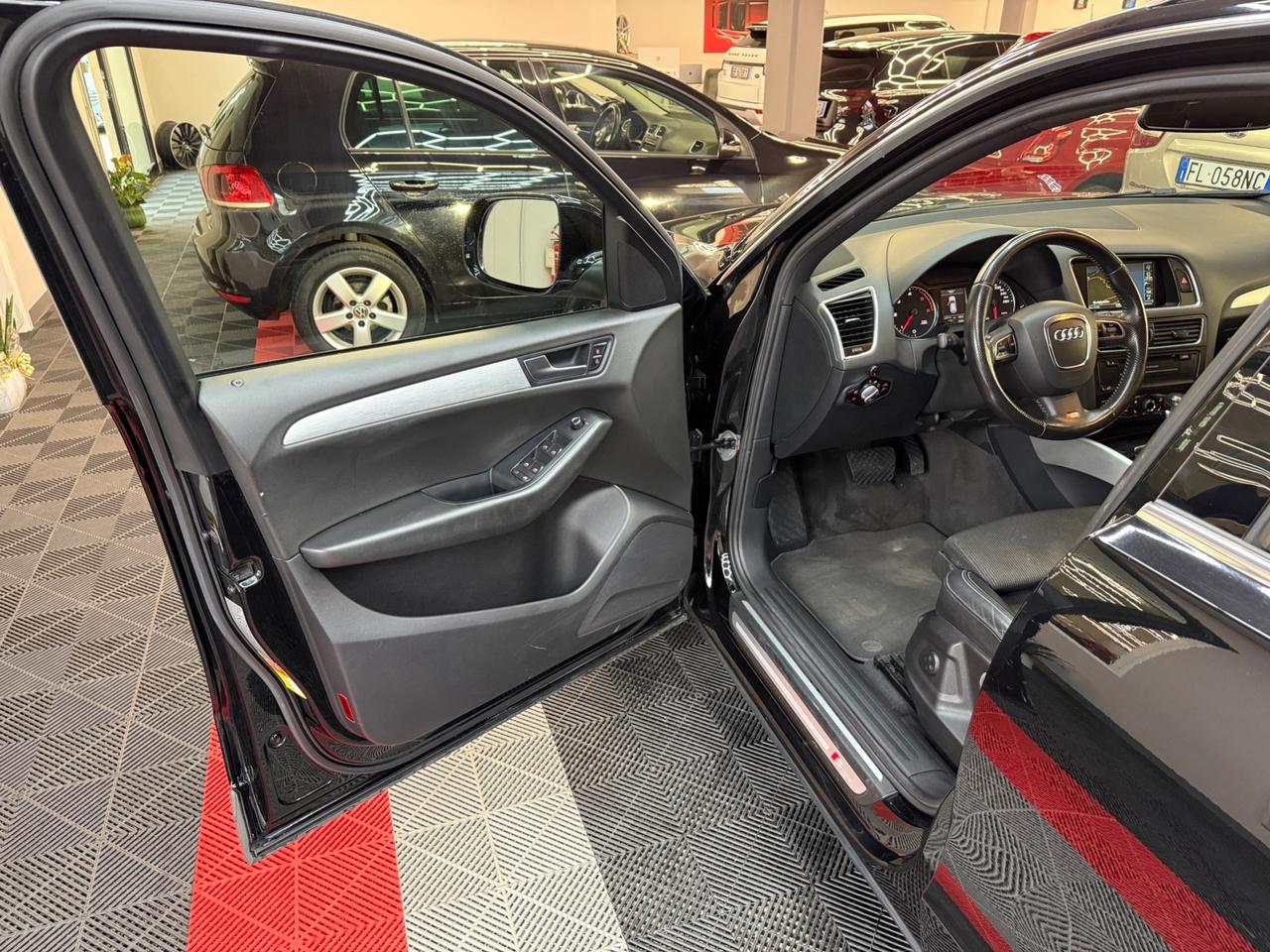 Audi Q5 2.0 TDI quattro S-LINE - FABIANOAUTO