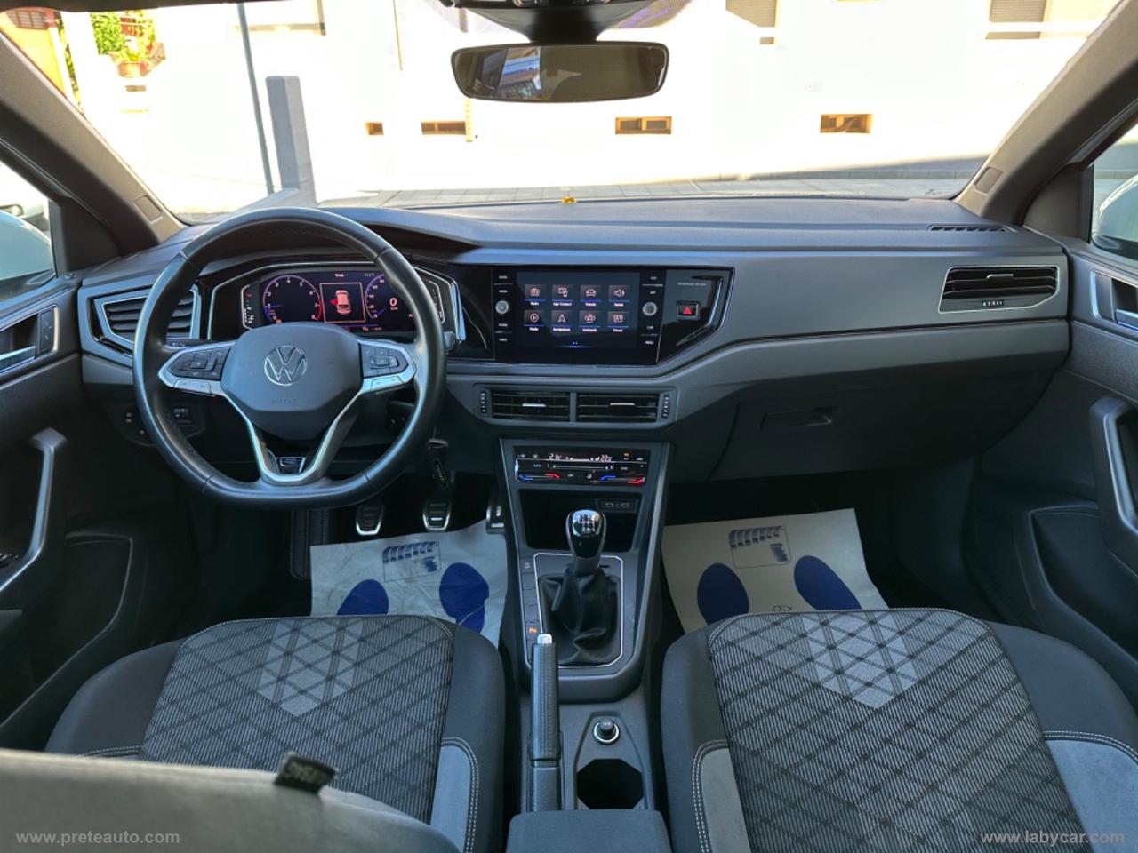 VOLKSWAGEN Taigo 1.0 TSI 110 CV R-Line