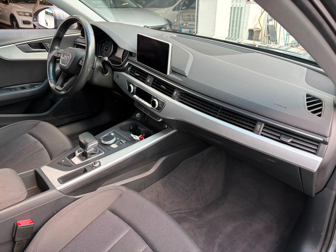 Audi A4 Avant 2.0 TDI 150 CV S tronic Business*EURO6*NAVI