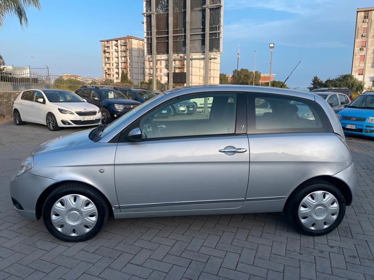 Lancia Ypsilon 1.2 60cv