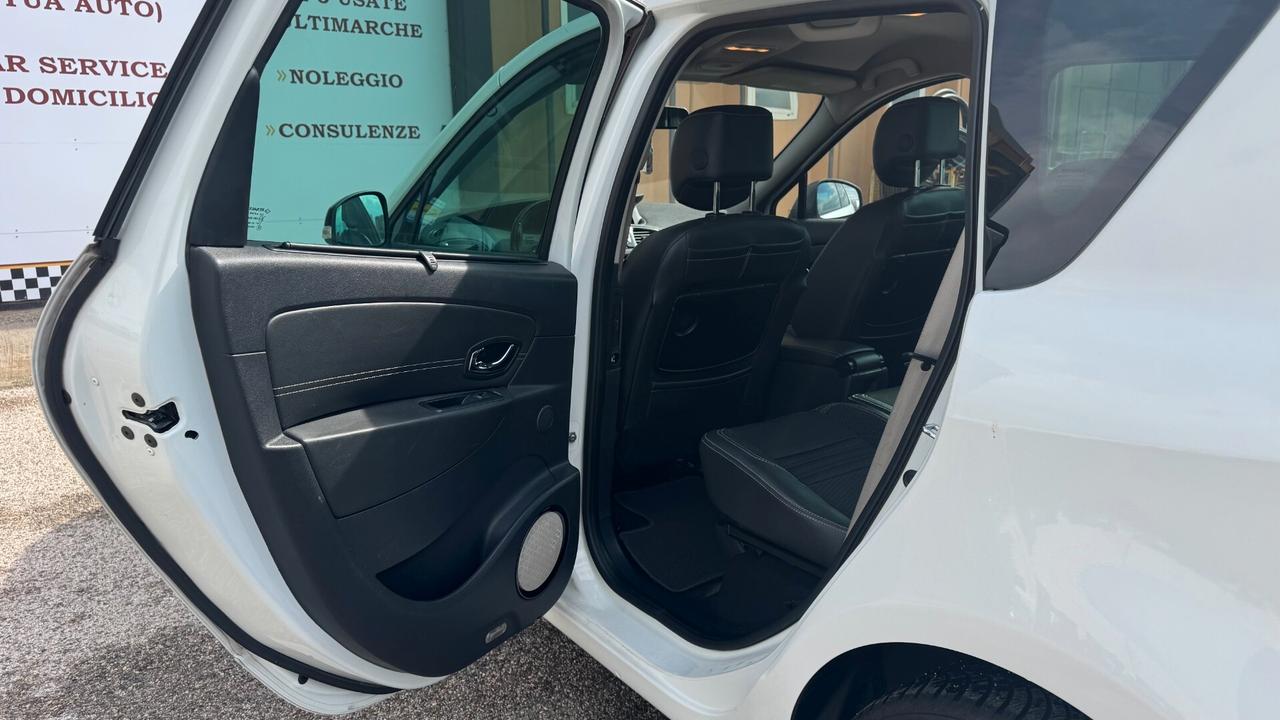 RENAULT SCENIC 110CV - 2015