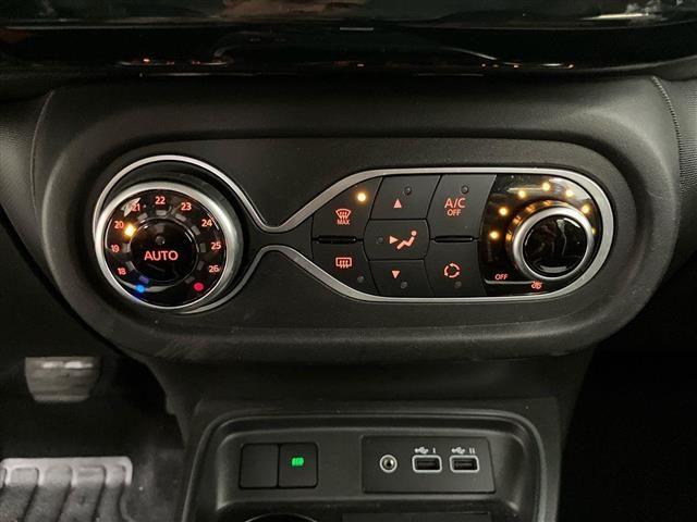 RENAULT Twingo 22kWh Urban Night
