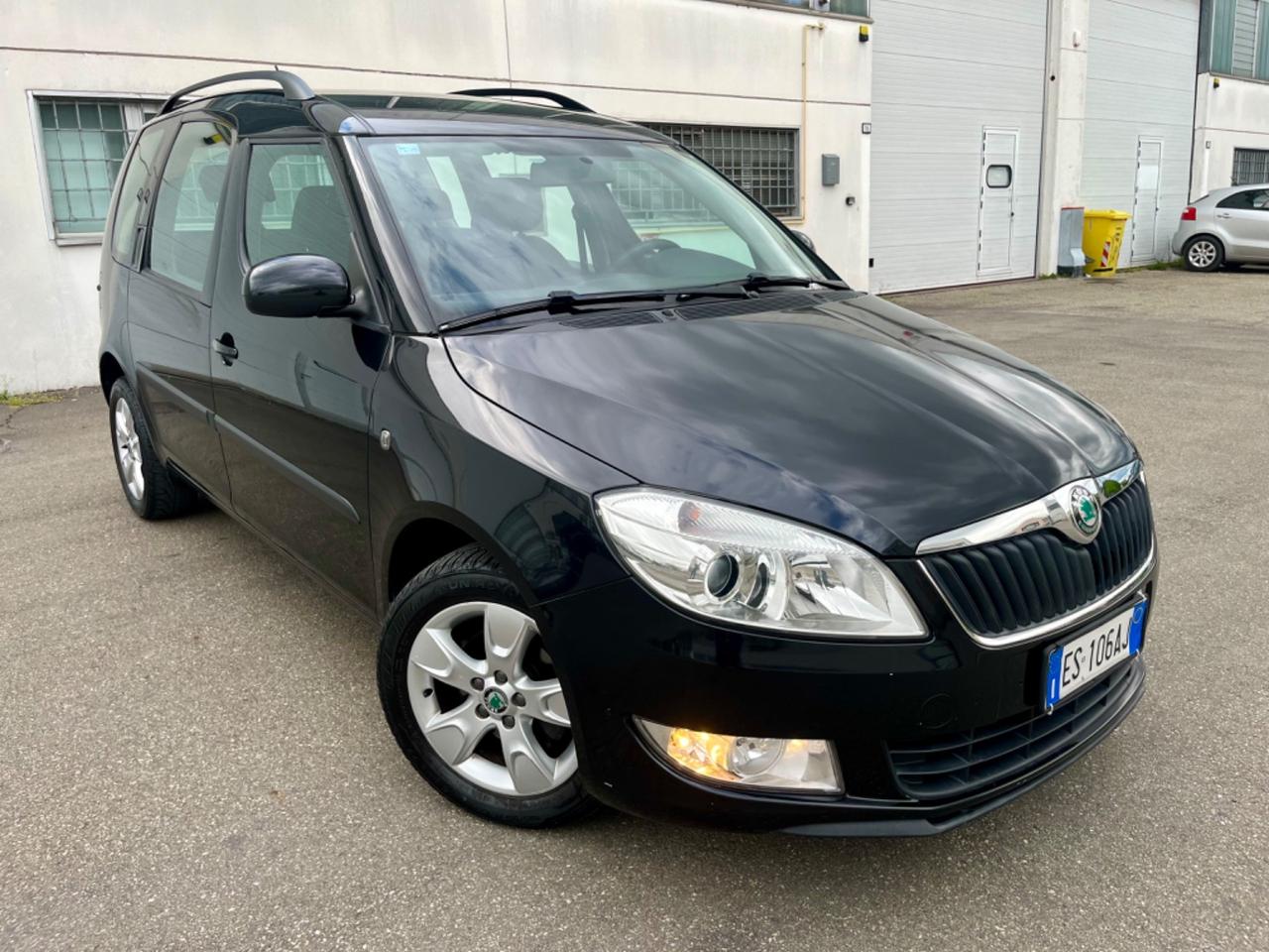 Skoda Roomster 1.2benz 2013 155.000km perfetta per neopatentati