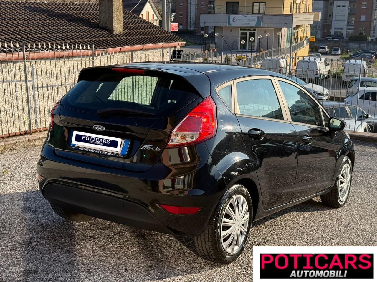 Ford Fiesta 1.5 TDCi 75CV 5 porte Business