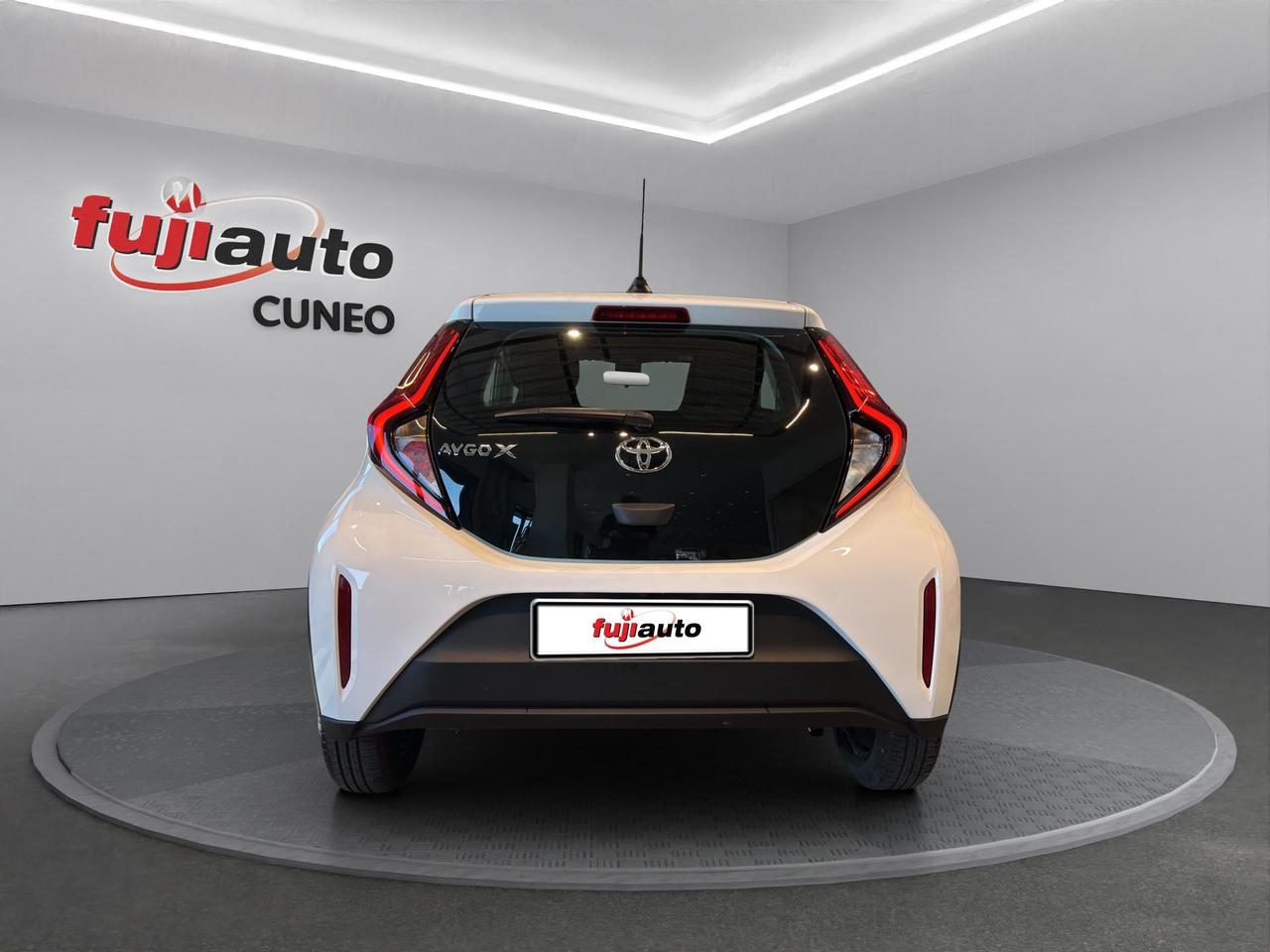 Toyota Aygo X 1.0 Active 72cv