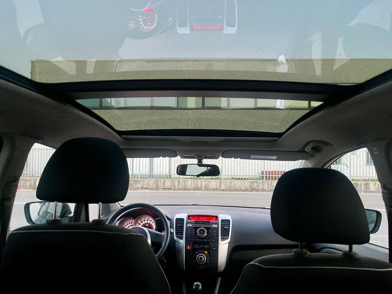 Kia Venga 1.4benz 2011 152.000km perfetta per neopatentati