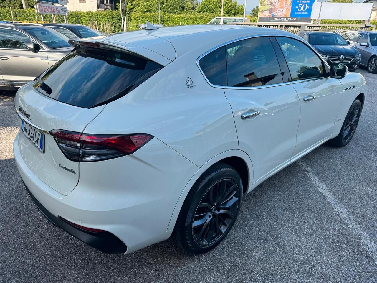 Maserati Levante V6 AWD Gransport