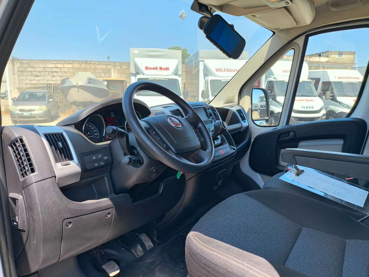 FIAT DUCATO 35Q. FURGONATO IN PLAYWOOD CON PEDANA CARICATRICE RIF:11723