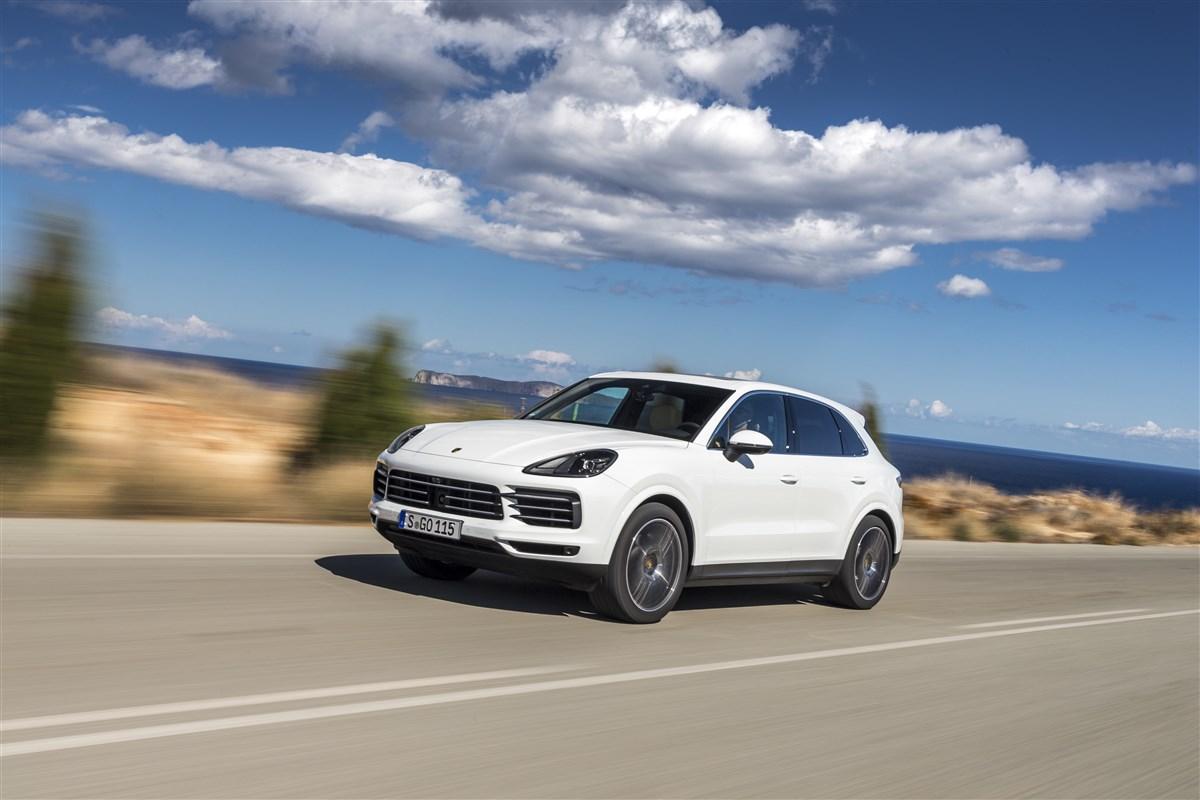 PORSCHE Cayenne III 2018 - Cayenne 3.0 e-hybrid tiptronic