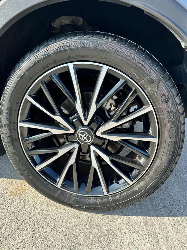 TOYOTA C-HR 1.8 Hybrid E-CVT Lounge OK NEOPATENTATI