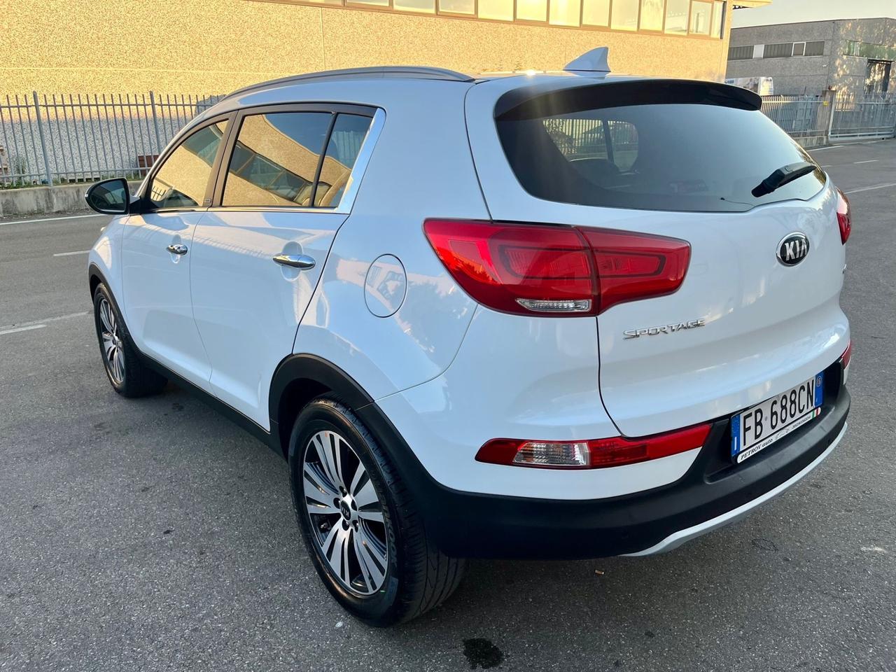 Kia Sportage 2.0d 4x4 2015 106.000km perfetta