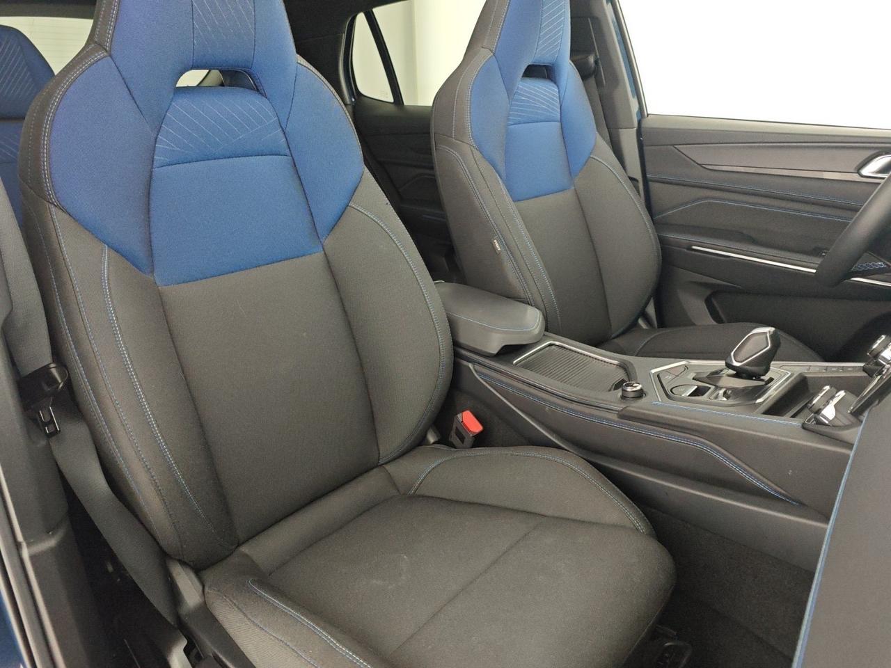 Lynk&co 01 PHEV