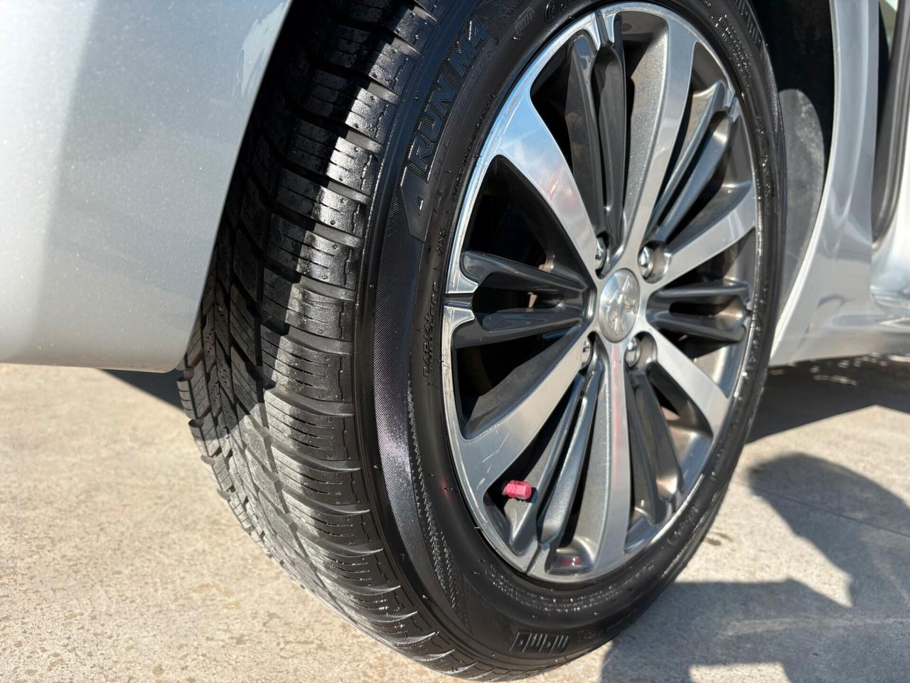 Peugeot 208 BlueHDi 75 5 porte Allure