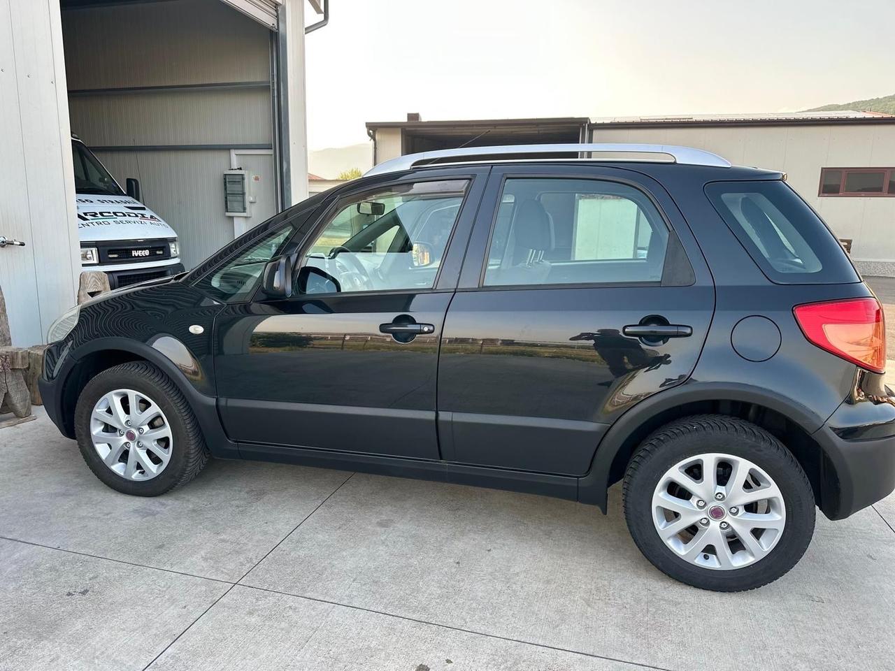 Fiat Sedici 2.0 MJT 16V DPF 4x4 Emotion