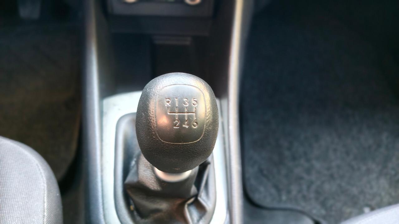 Kia Rio 1.1 CRDi WGT 5p. LX