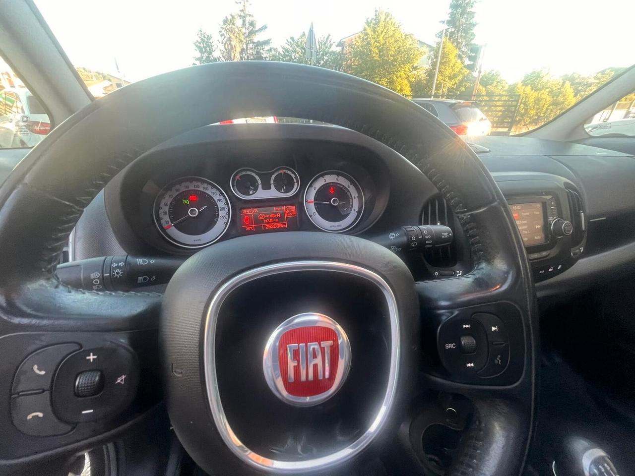 Fiat 500L Living 0.9 TwinAir Turbo Natural Power Lounge