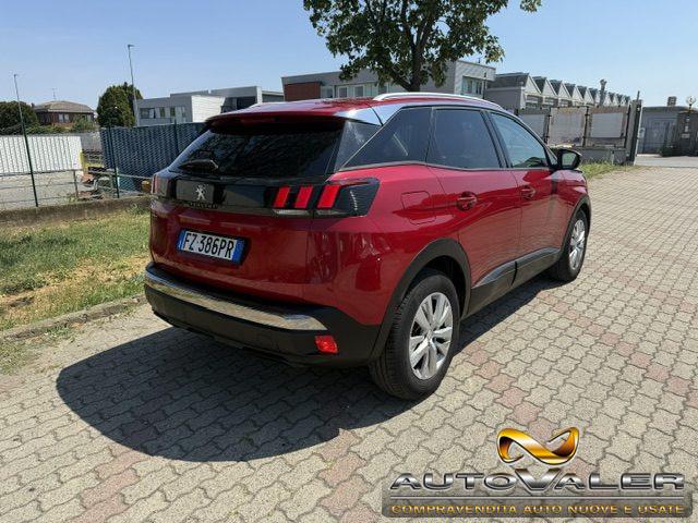 PEUGEOT 3008 PureTech Turbo 130 S&S Allure,Navi