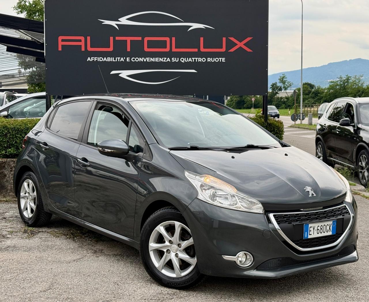 Peugeot 208 1.4 HDi 68 CV 5PT OK NEOPATENTATI