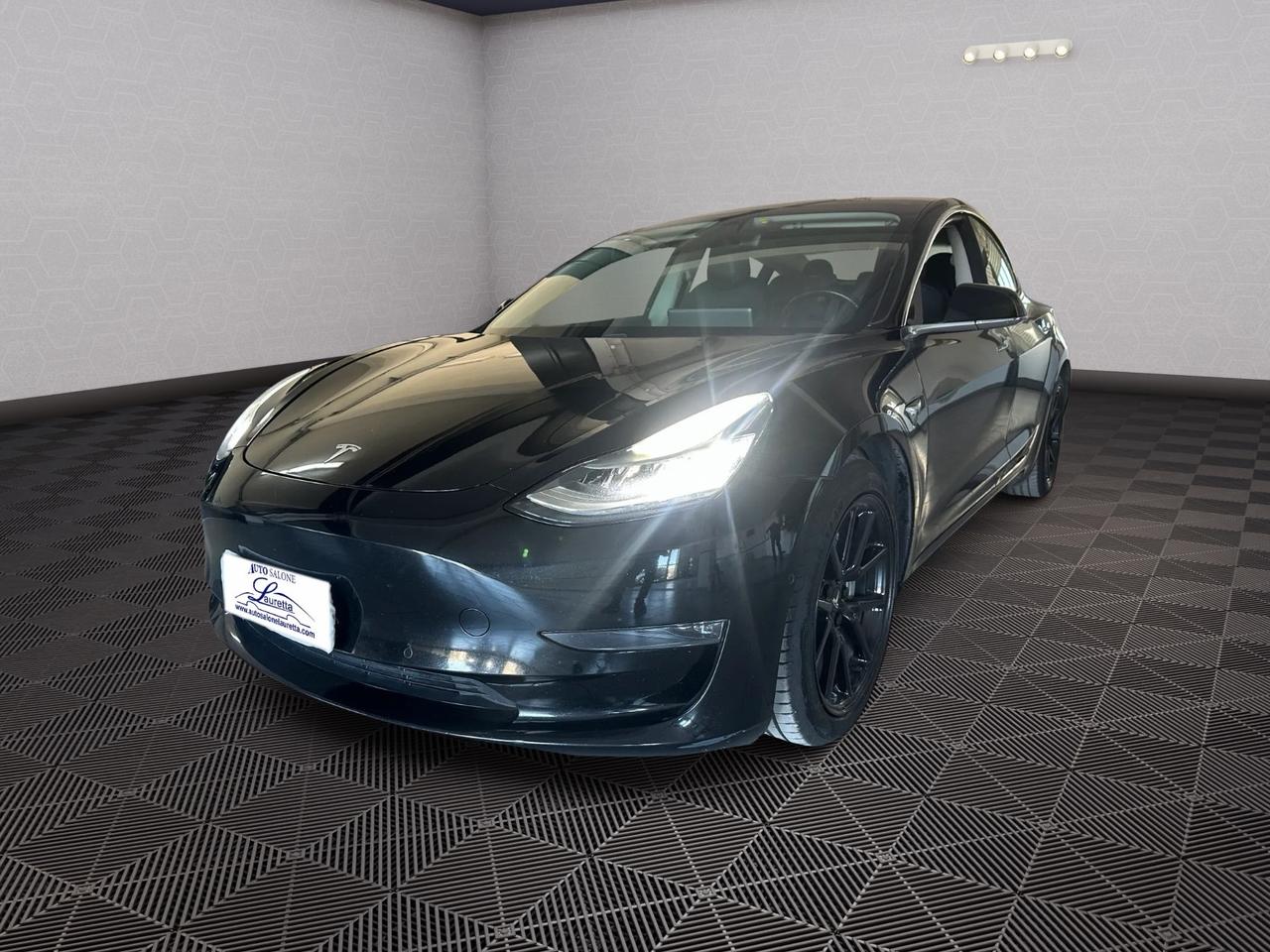 Tesla Model 3 Long Range Dual Motor AWD