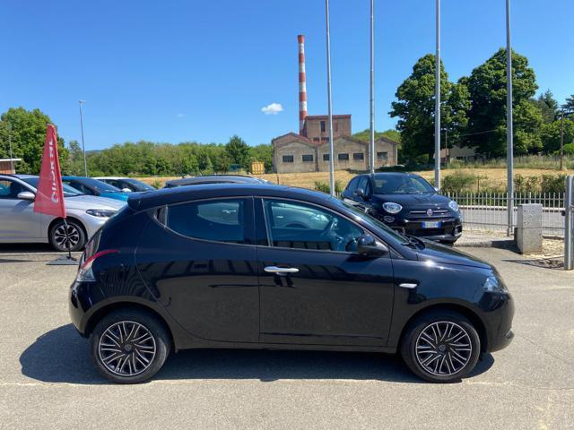 LANCIA Ypsilon *PROMO* 1.0 S&S Hybrid Gold