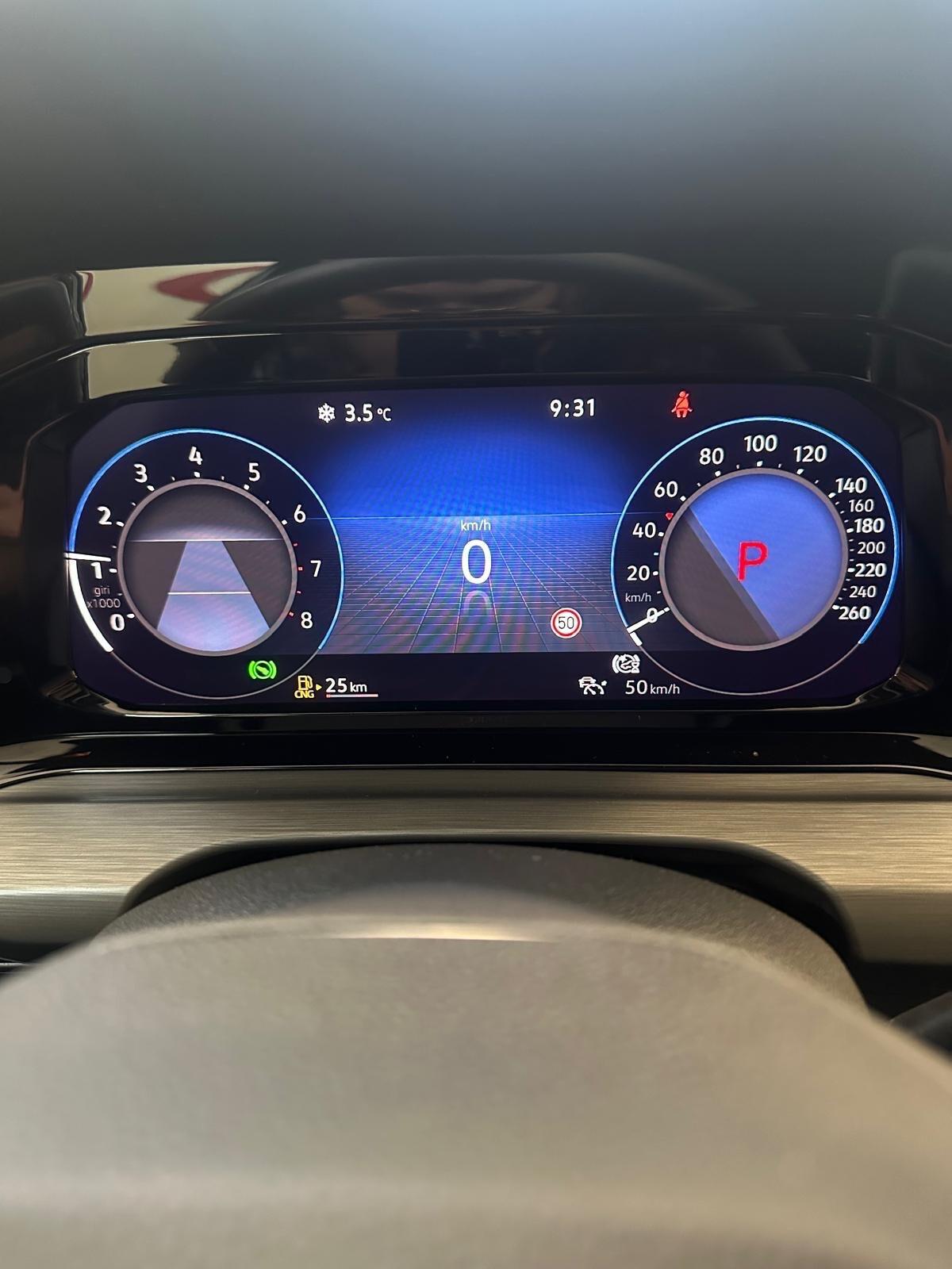 Volkswagen Golf 1.5 eTSI 150 CV EVO ACT DSG Style