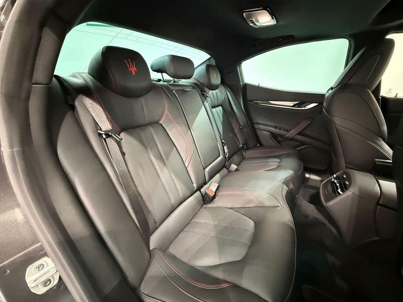 Maserati Ghibli V6 430 CV AWD Modena Ultima