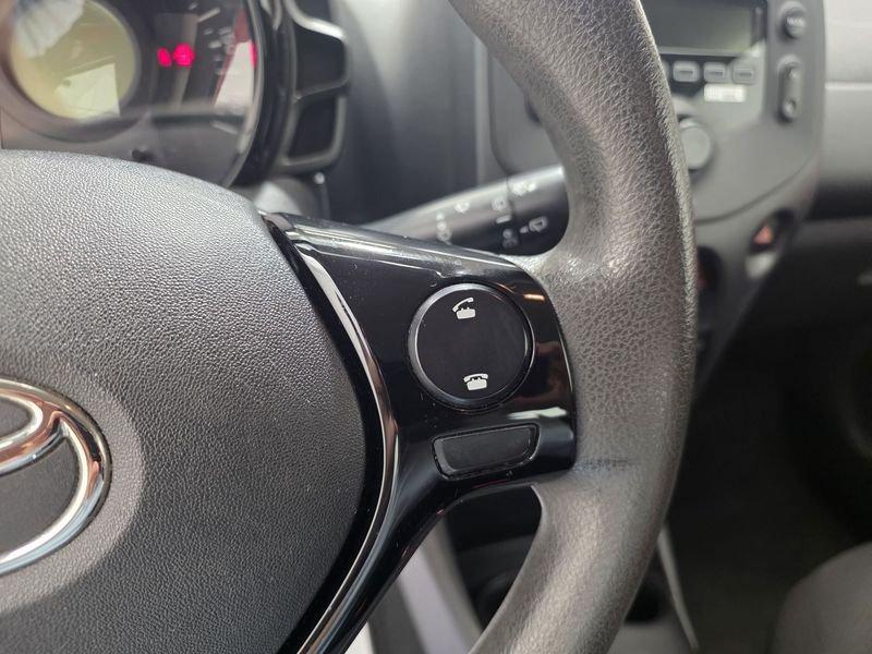 Toyota Aygo Aygo 5p 1.0 x-fun 72cv