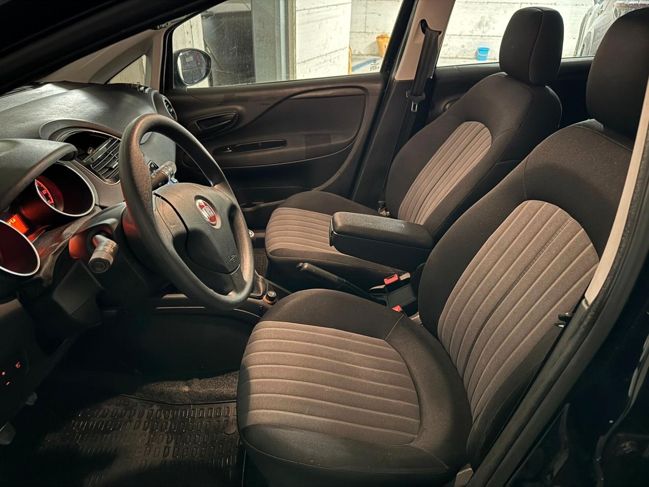 Fiat Punto 1.3 MJT II S&S 95 CV 5 porte Street